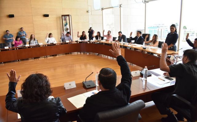 Licitará municipio de Querétaro equipamiento para votación digital en Cabildo