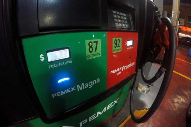 Nuevo gasolinaso, incrmementan el IEPS para Magna y Diésel
