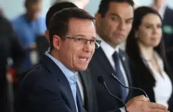 PAN, PRI y MC aseguran que sus senadores no se ausentarán y votarán en contra del “plan B” de Sheinbaum