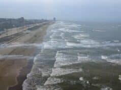 Así lucen las playas del Golfo de México; Pemex afirma que se encuentran listas para las vacaciones